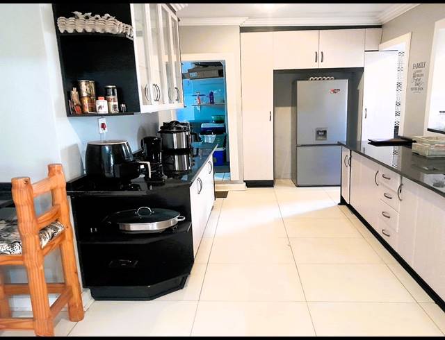 4 BEDROOM HOUSE FOR SALE IN BRACKENDOWNS